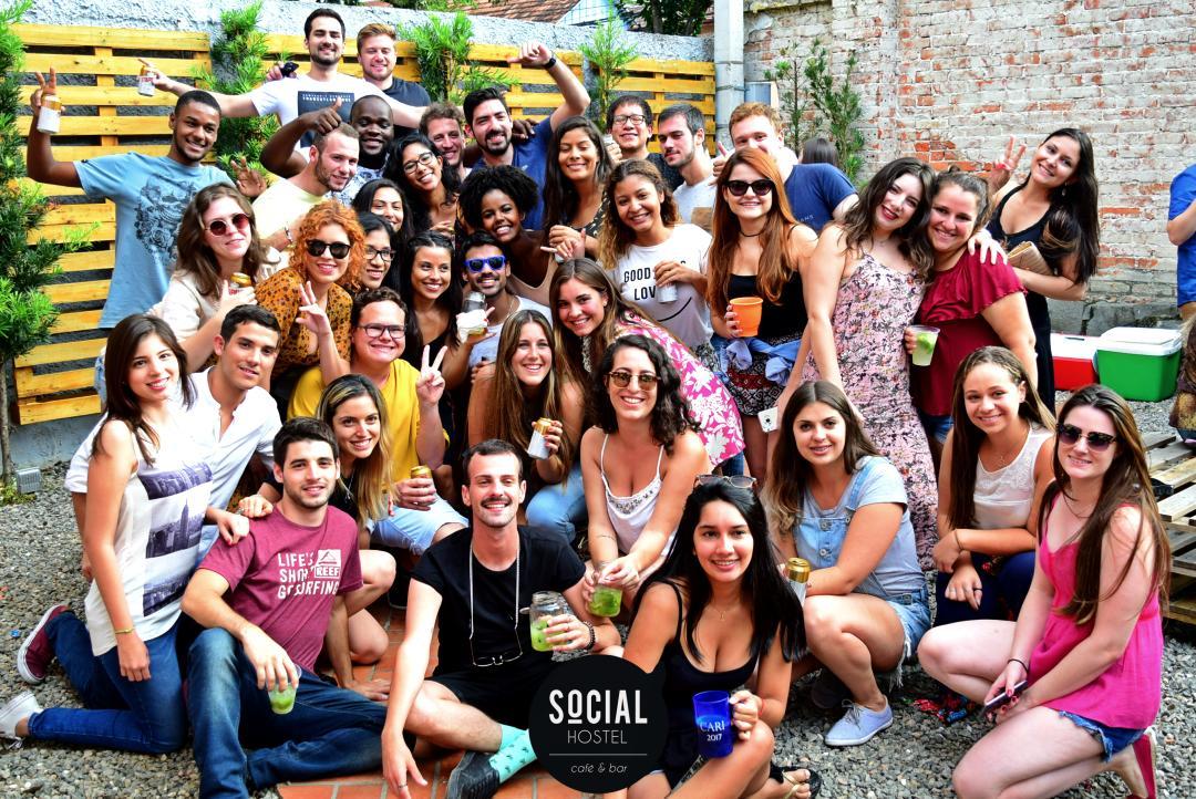 Social Hostel Café e Bar Curitiba Exterior foto